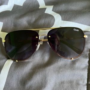 Quay Sunglasses-NEW!!